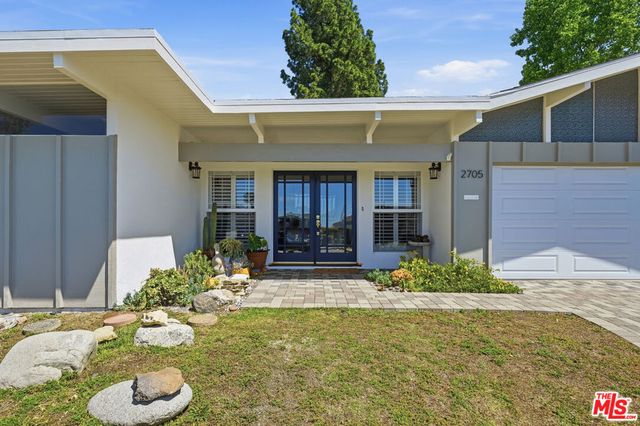 2705 Brierhaven Drive, La Crescenta, CA 91214