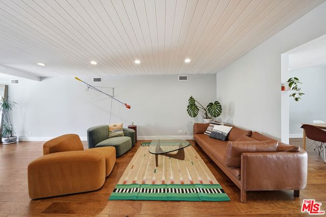 2705 Brierhaven Drive, La Crescenta, CA 91214
