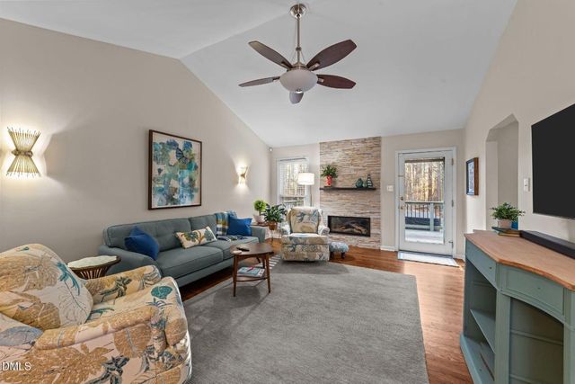 109 Pebble Drive, Clayton, NC 27520