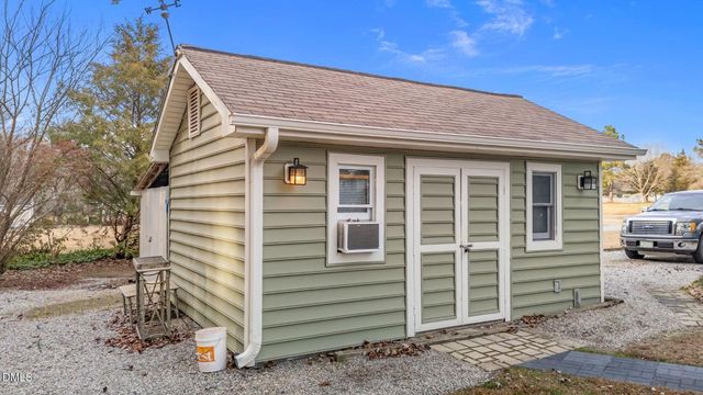 109 Pebble Drive, Clayton, NC 27520