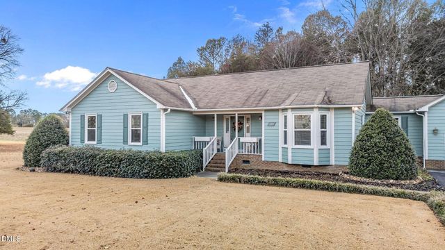 109 Pebble Drive, Clayton, NC 27520