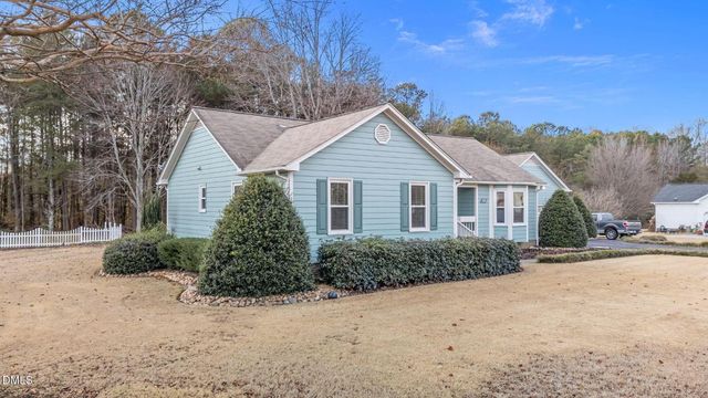 109 Pebble Drive, Clayton, NC 27520