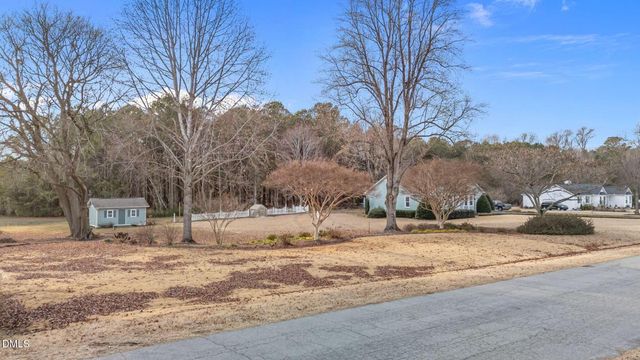 109 Pebble Drive, Clayton, NC 27520