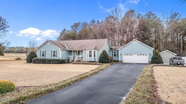 109 Pebble Drive, Clayton, NC 27520
