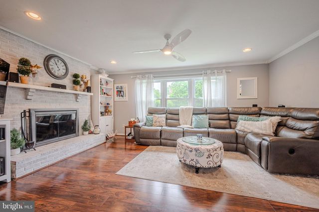 11 LILAC CT, Wilmington, DE 19808