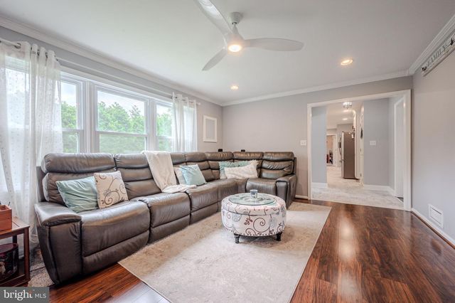 11 LILAC CT, Wilmington, DE 19808