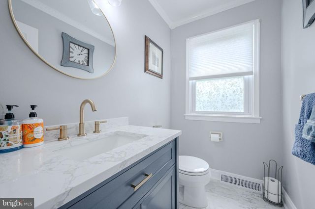 11 LILAC CT, Wilmington, DE 19808
