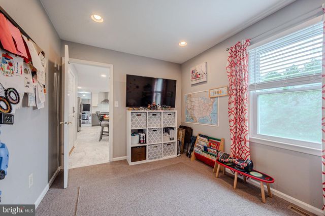 11 LILAC CT, Wilmington, DE 19808