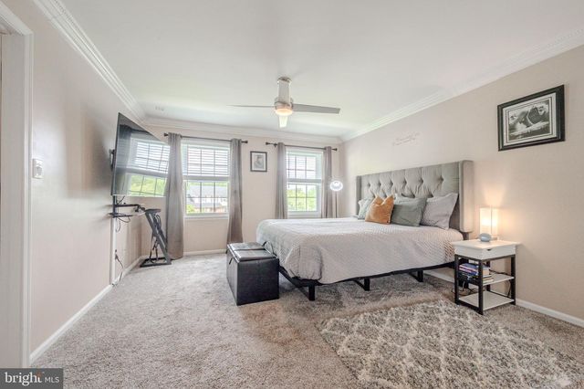 11 LILAC CT, Wilmington, DE 19808