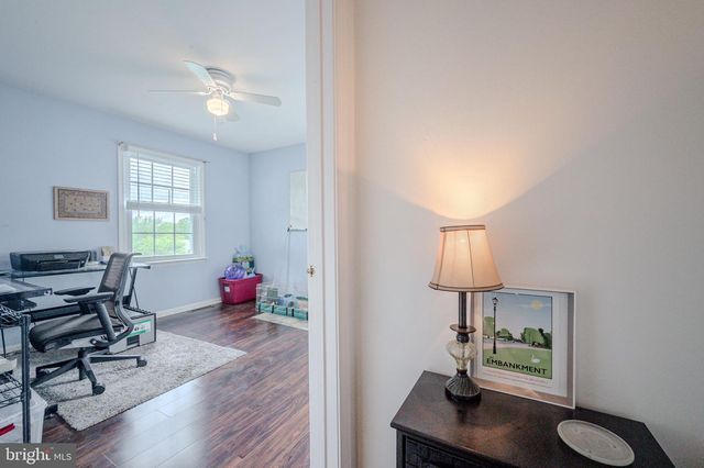 11 LILAC CT, Wilmington, DE 19808