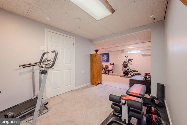 11 LILAC CT, Wilmington, DE 19808
