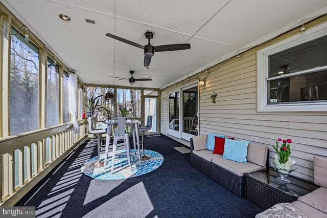11 LILAC CT, Wilmington, DE 19808
