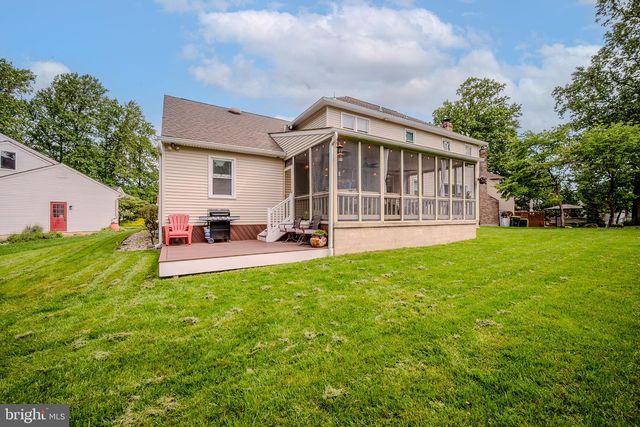 11 LILAC CT, Wilmington, DE 19808