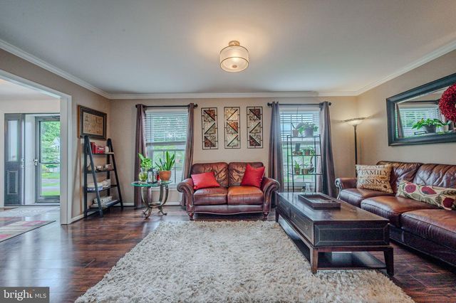 11 LILAC CT, Wilmington, DE 19808