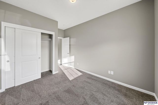 2114 Aaron Way, Fremont, NE 68025