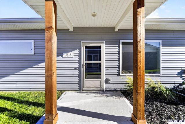 2114 Aaron Way, Fremont, NE 68025