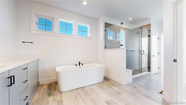 885 Delechant Drive, Erie, CO 80516