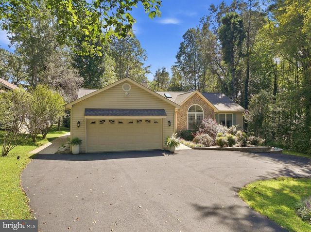 323 STRATFORD CIR, Locust Grove, VA 22508