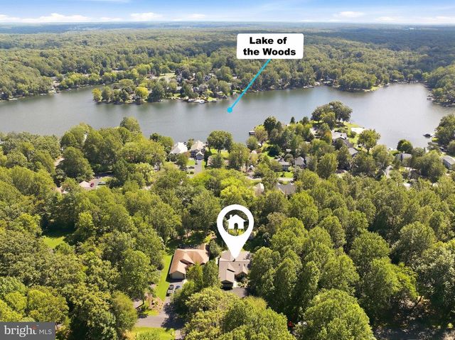 323 STRATFORD CIR, Locust Grove, VA 22508
