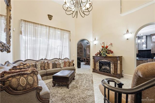 2410 E 21st Street, Mission, TX 78572