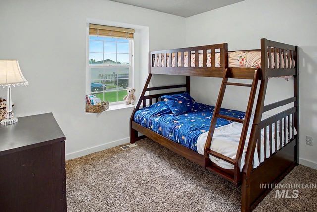 3339 Cedar Park Pl, Nampa, ID 83686