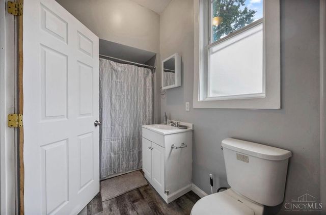 839 Ridgeway Avenue, Cincinnati, OH 45229