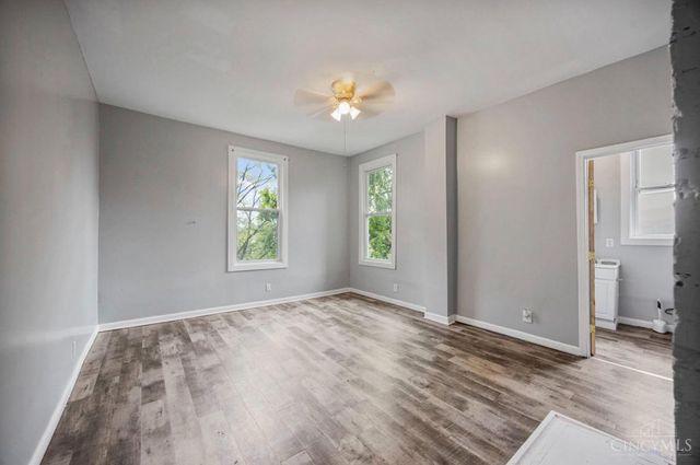 839 Ridgeway Avenue, Cincinnati, OH 45229