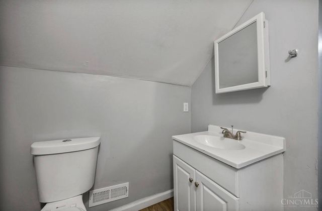 839 Ridgeway Avenue, Cincinnati, OH 45229