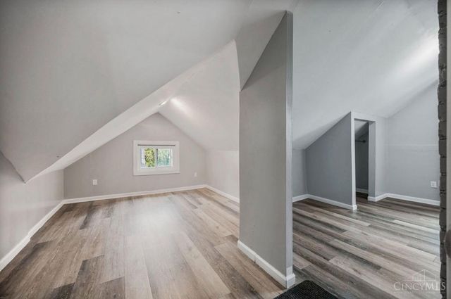 839 Ridgeway Avenue, Cincinnati, OH 45229