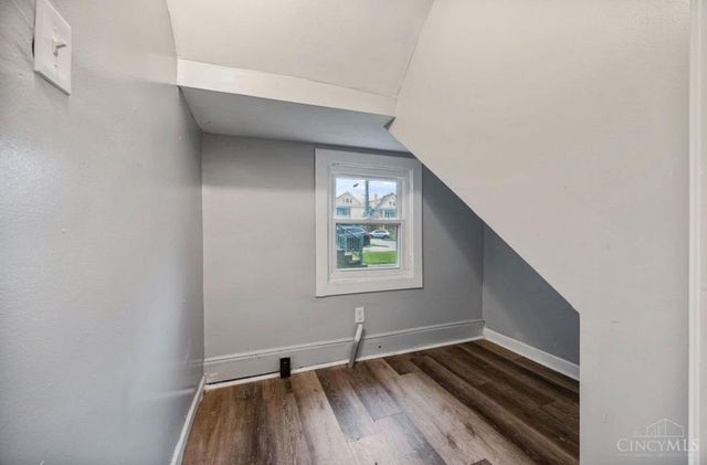 839 Ridgeway Avenue, Cincinnati, OH 45229