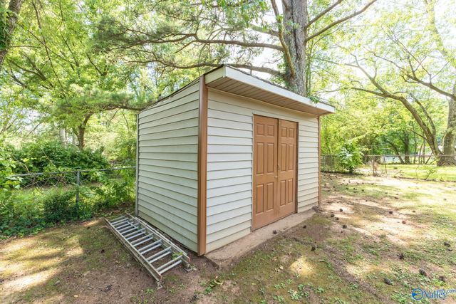 3105 N Nevel Circle NW, Huntsville, AL 35810