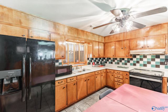 3105 N Nevel Circle NW, Huntsville, AL 35810