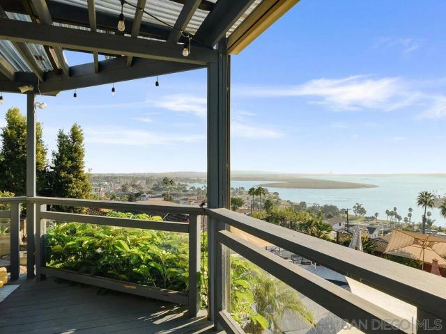 3212 Donley St, San Diego, CA 92117