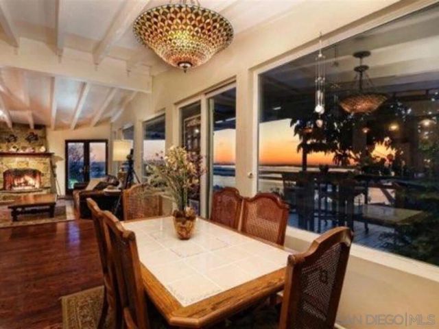 3212 Donley St, San Diego, CA 92117