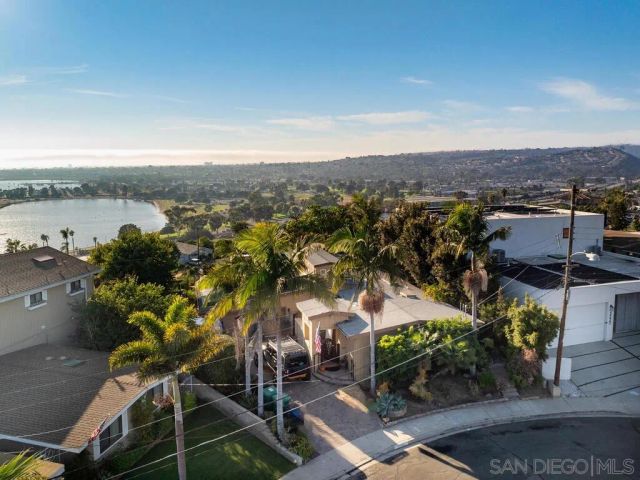 3212 Donley St, San Diego, CA 92117
