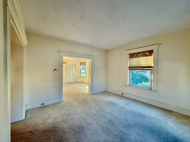 44 Gray St 1, Arlington, MA 02476