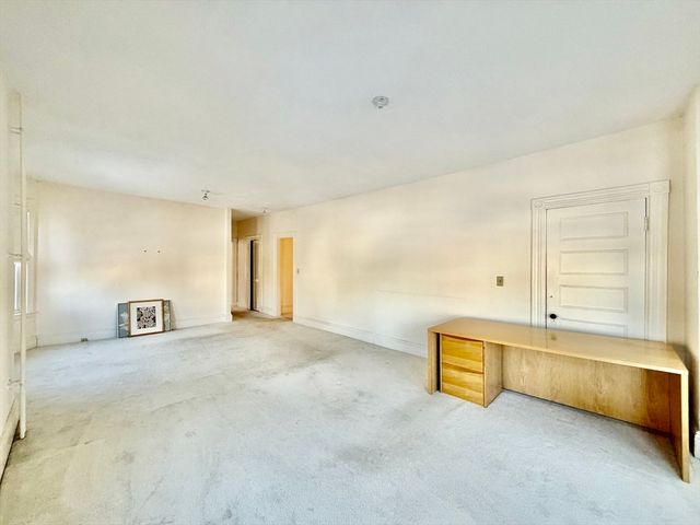 44 Gray St 1, Arlington, MA 02476