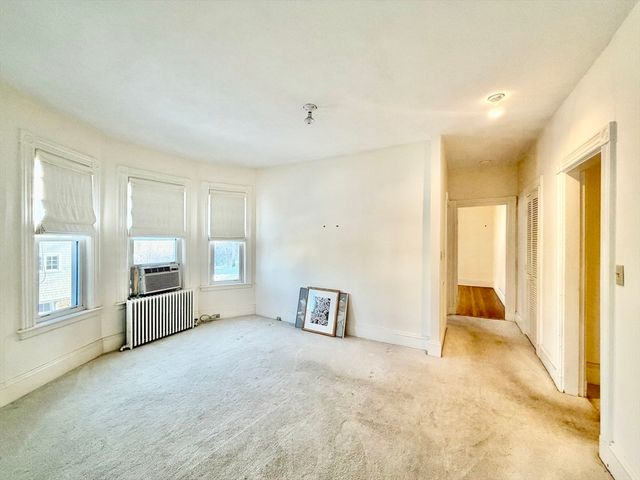 44 Gray St 1, Arlington, MA 02476