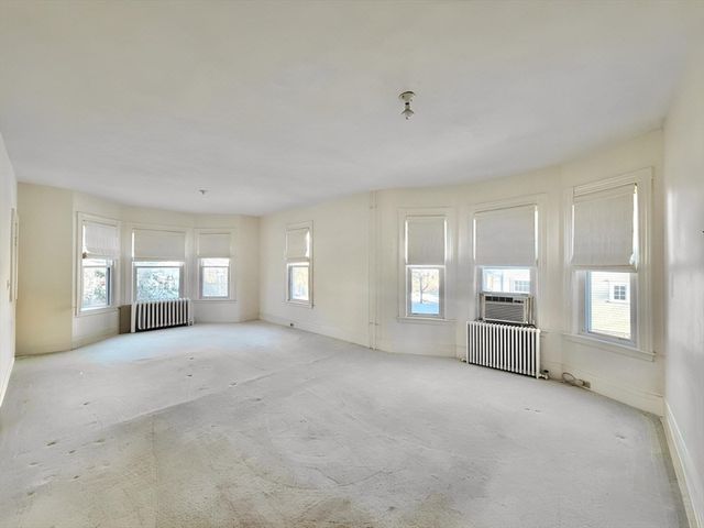 44 Gray St 1, Arlington, MA 02476