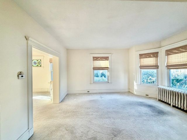 44 Gray St 1, Arlington, MA 02476