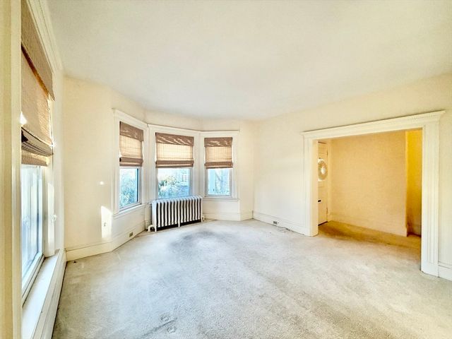 44 Gray St 1, Arlington, MA 02476