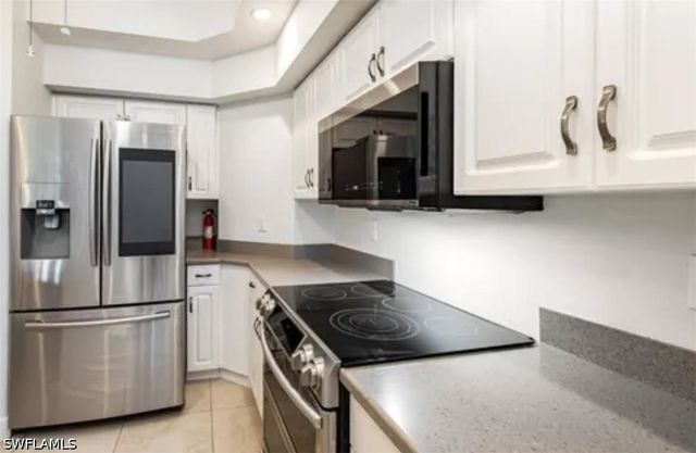 1240 Shady Rest LN 104, Naples, FL 34103