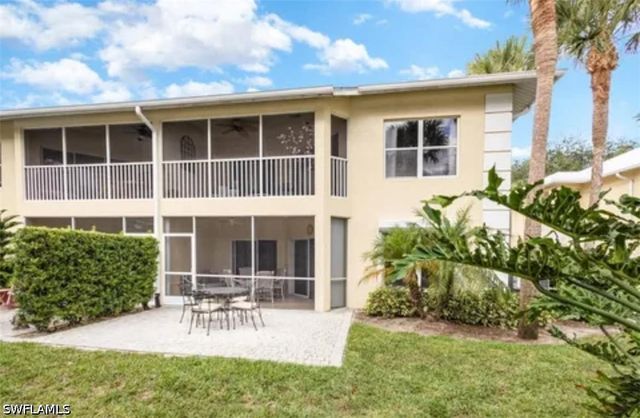 1240 Shady Rest LN 104, Naples, FL 34103