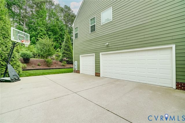 14812 Creekbrook Ter, Midlothian, VA 23113
