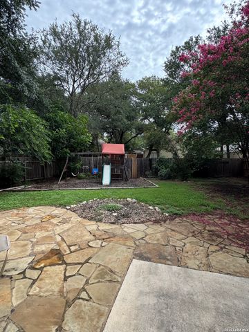 13815 STONE HOLLOW DR, San Antonio, TX 78232