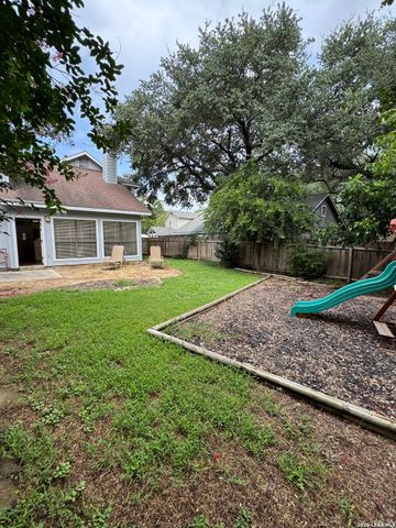 13815 STONE HOLLOW DR, San Antonio, TX 78232