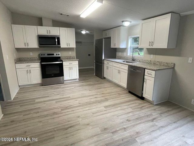 67089 ELNORA Lane, Yulee, FL 32097