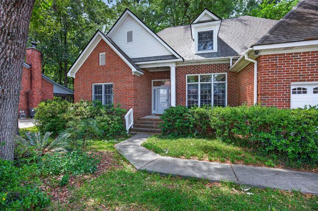 5425 Roxbury Drive, Charleston, SC 29418