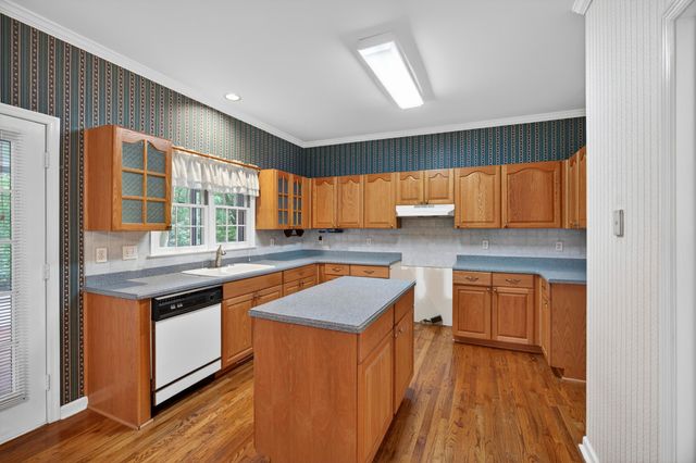 5425 Roxbury Drive, Charleston, SC 29418
