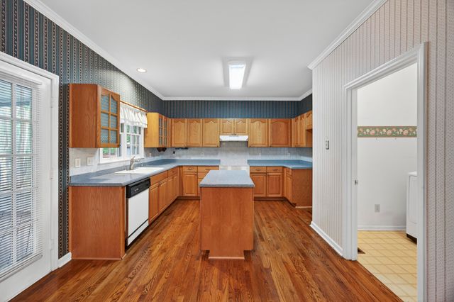 5425 Roxbury Drive, Charleston, SC 29418